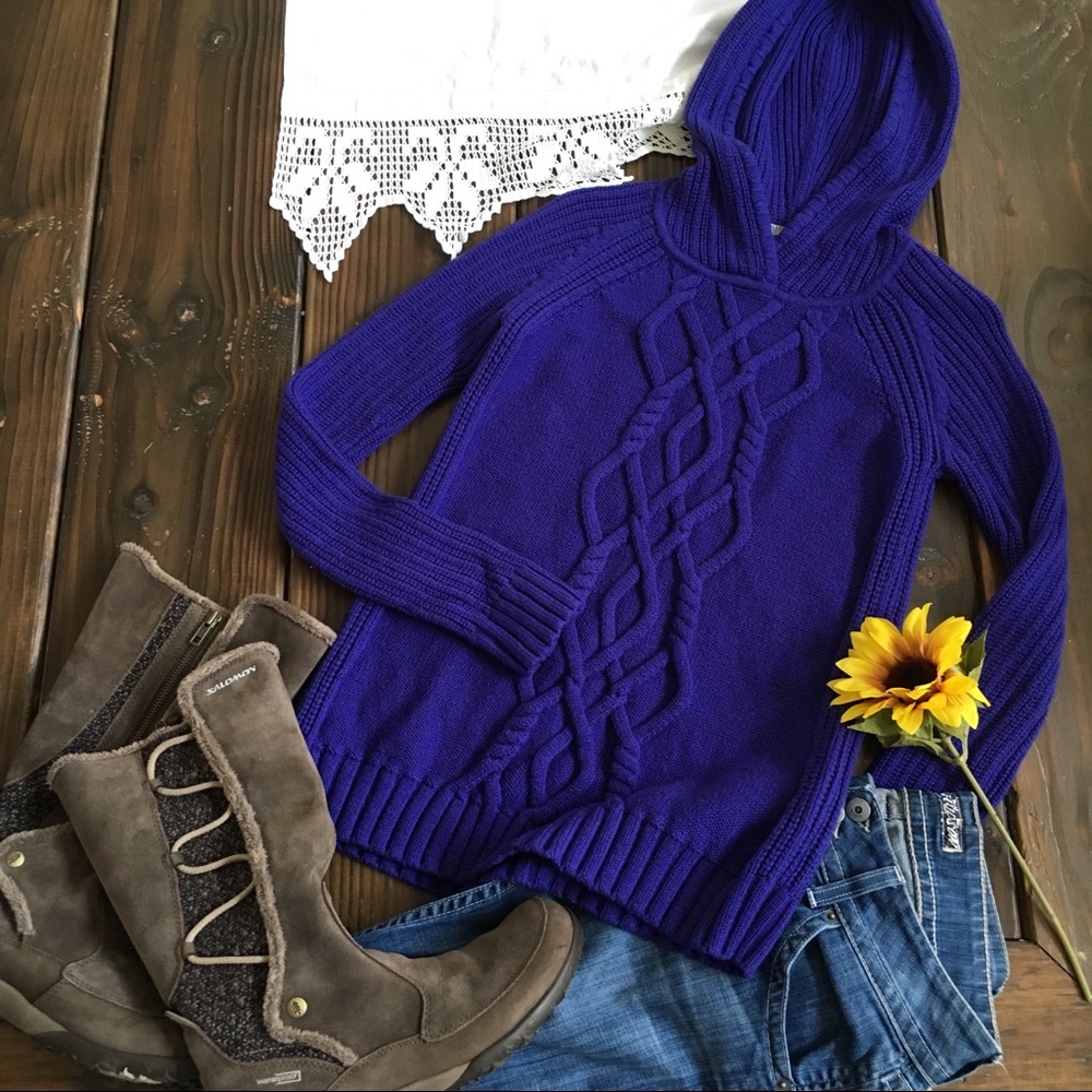 Athleta Cold Spell Cable knit hooded sweater Sz S